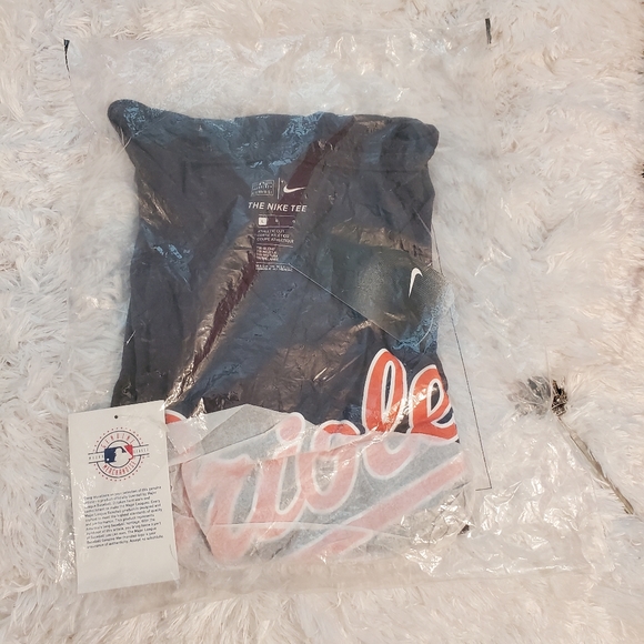 Nike | Baltimore Orioles MLB Practice V-neck Tee - Picture 4 of 5